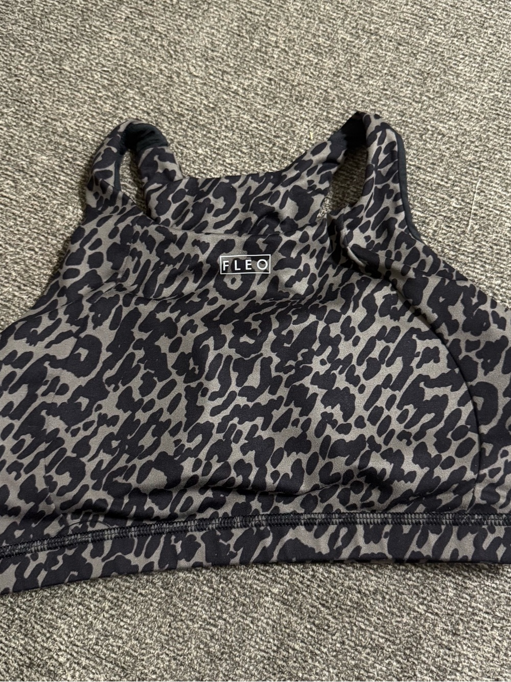 Fleo Leopard Pattern Sports Bra